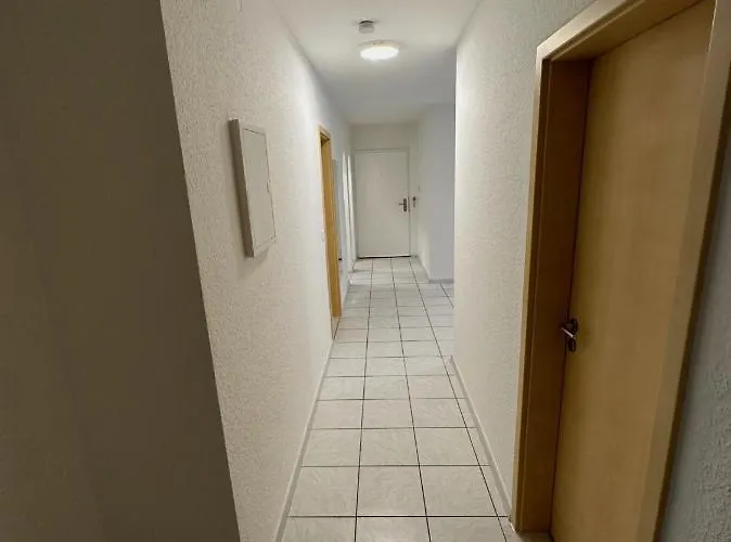 Beautiful, Large And Great With Balcony In Location كارلسروه