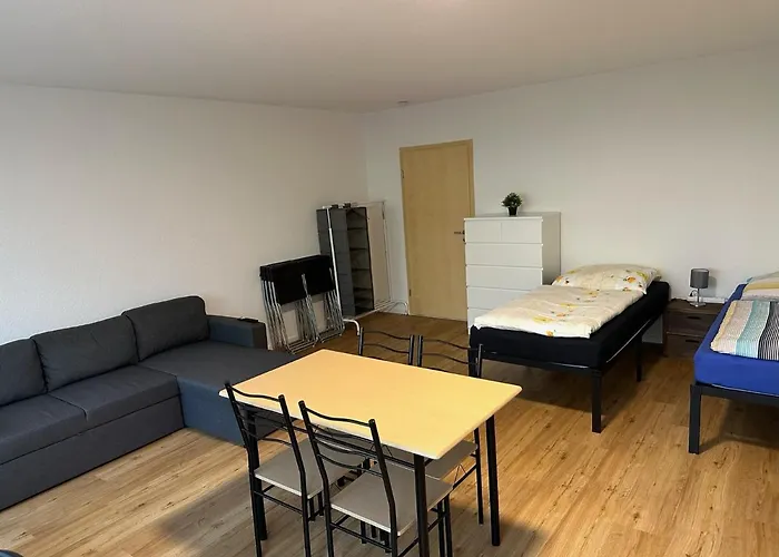 Beautiful, Large And Great With Balcony In Location * كارلسروه