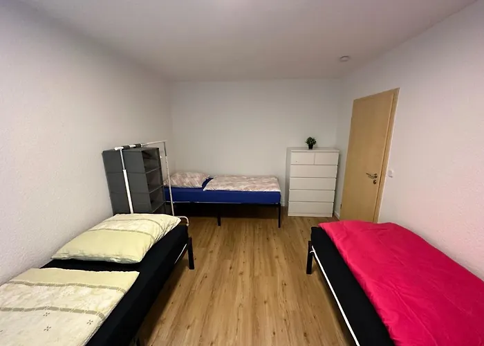 Beautiful, Large And Great With Balcony In Location كارلسروه